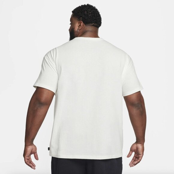 NEW with Tag Nike Sportswear Premium Essentials Men's T-Shirt in Sail Medium - Picture 2 of 8